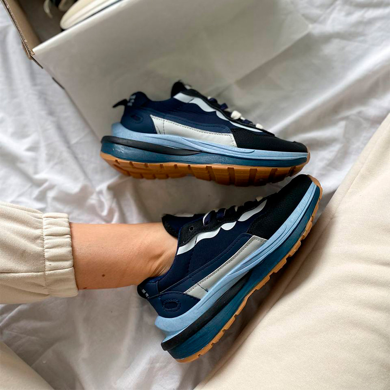 Кросівки Wapor Blue