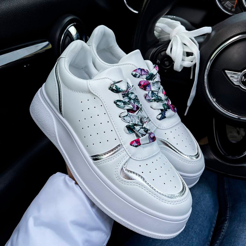 Кросівки One Forse White