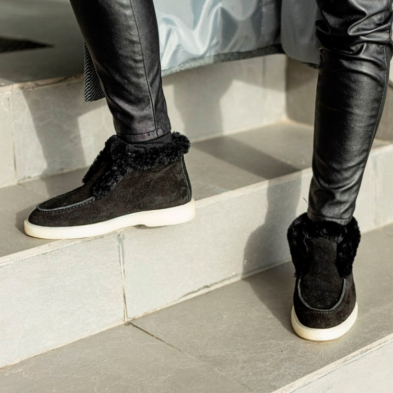 Лофери Tassel Black З ХУТРОМ